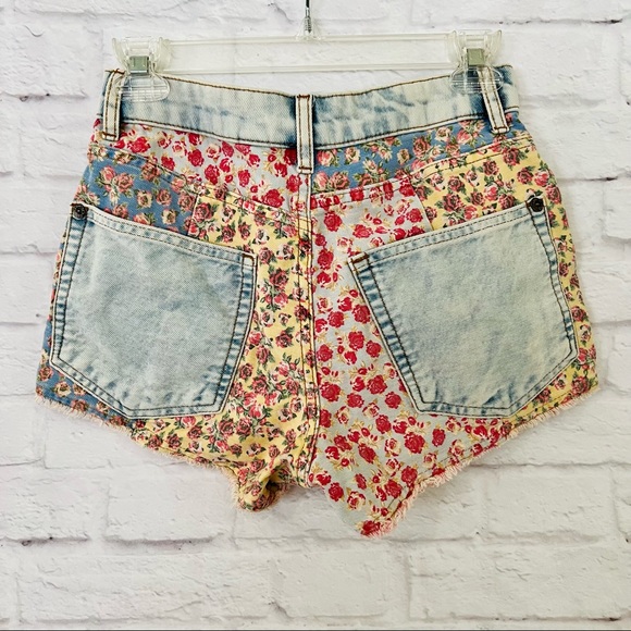 Farm Rio Floral Denim Shorts - Picture 5 of 13